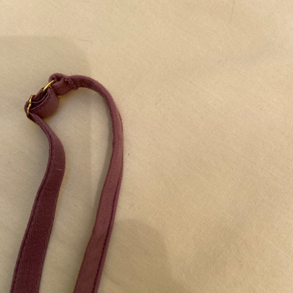 VICTORIA’S SECRET BRA, SIZE 34B, Mauve Color, Plunge, Style name is Incredible - Picture 5 of 12